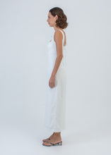 Carregar imagem no visualizador da galeria, Vestido Francesca Off-White
