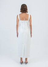 Carregar imagem no visualizador da galeria, Vestido Francesca Off-White
